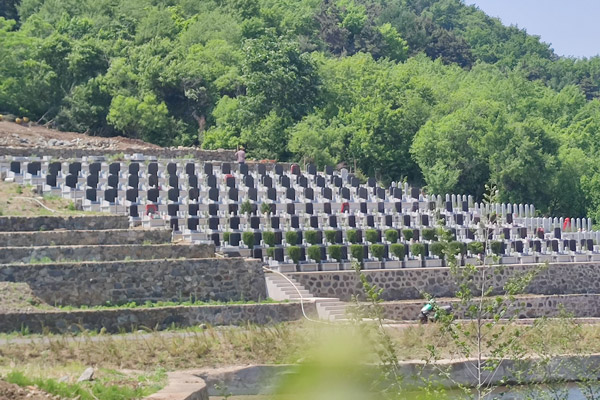 本溪玉灵山墓园定期检查与维护的必要性！