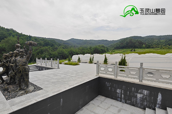 本溪墓地随葬品在墓穴内的正确摆放与使用指南